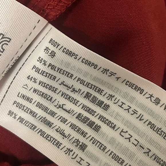 Abercrombie & Fitch Emerson Satin Long-Sleeve Top - Picture 7 of 7